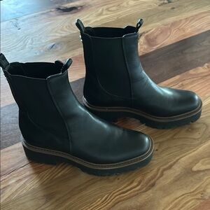 Classic Black Chelsea Sam Edelman Ankle Boots